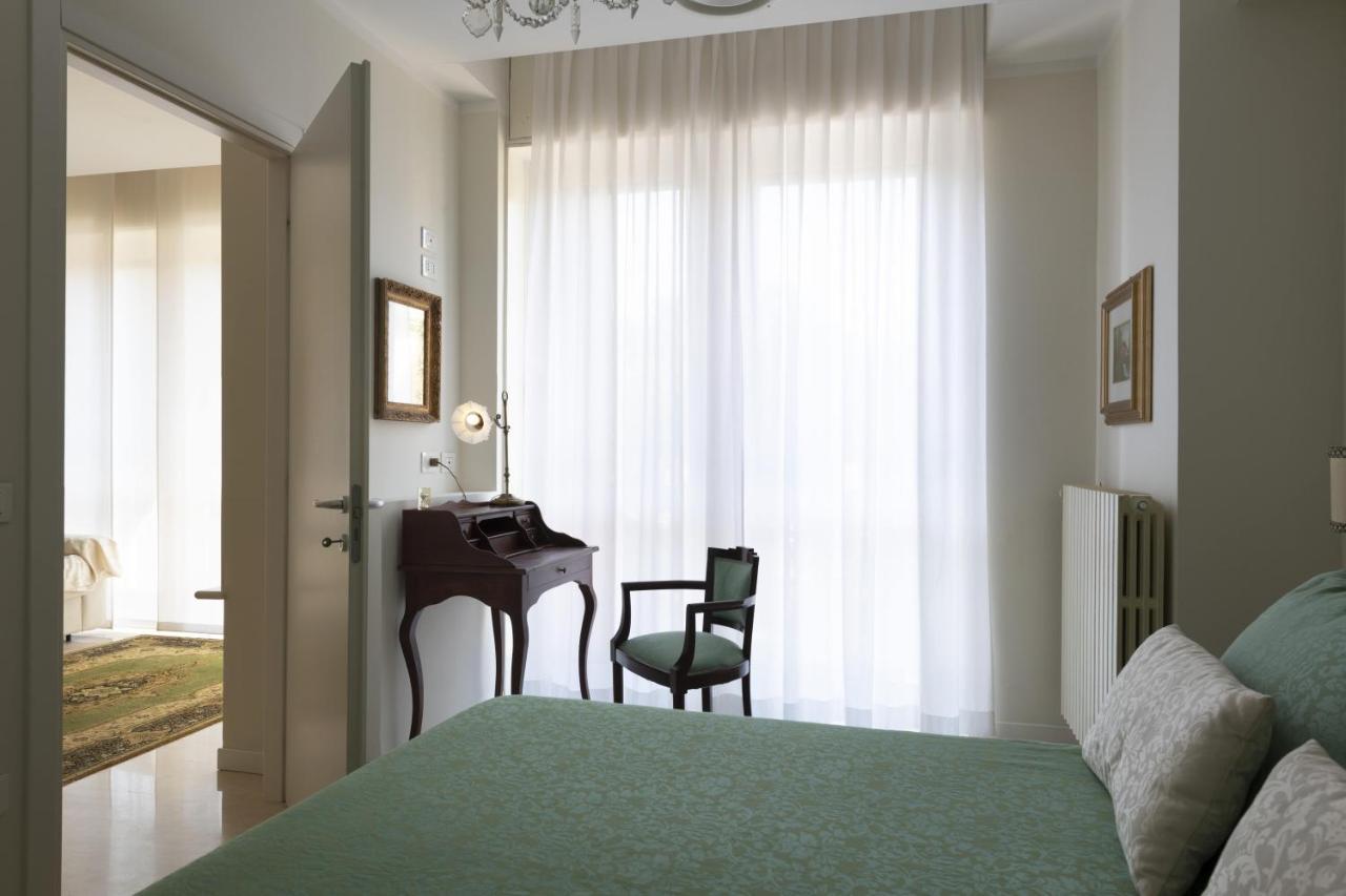Casa Lazzarini Luxury Apartment Pésaro Exterior foto